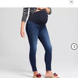 Maternity over the belly skinny Jeans size 6/28 r 29" inseam New by Isab…